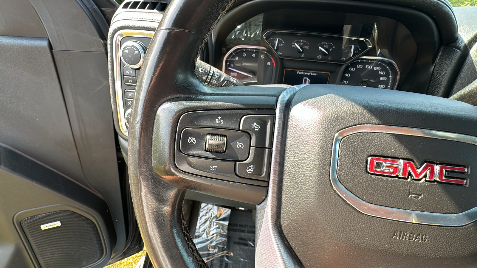 2019 GMC Sierra 1500 SLT 12