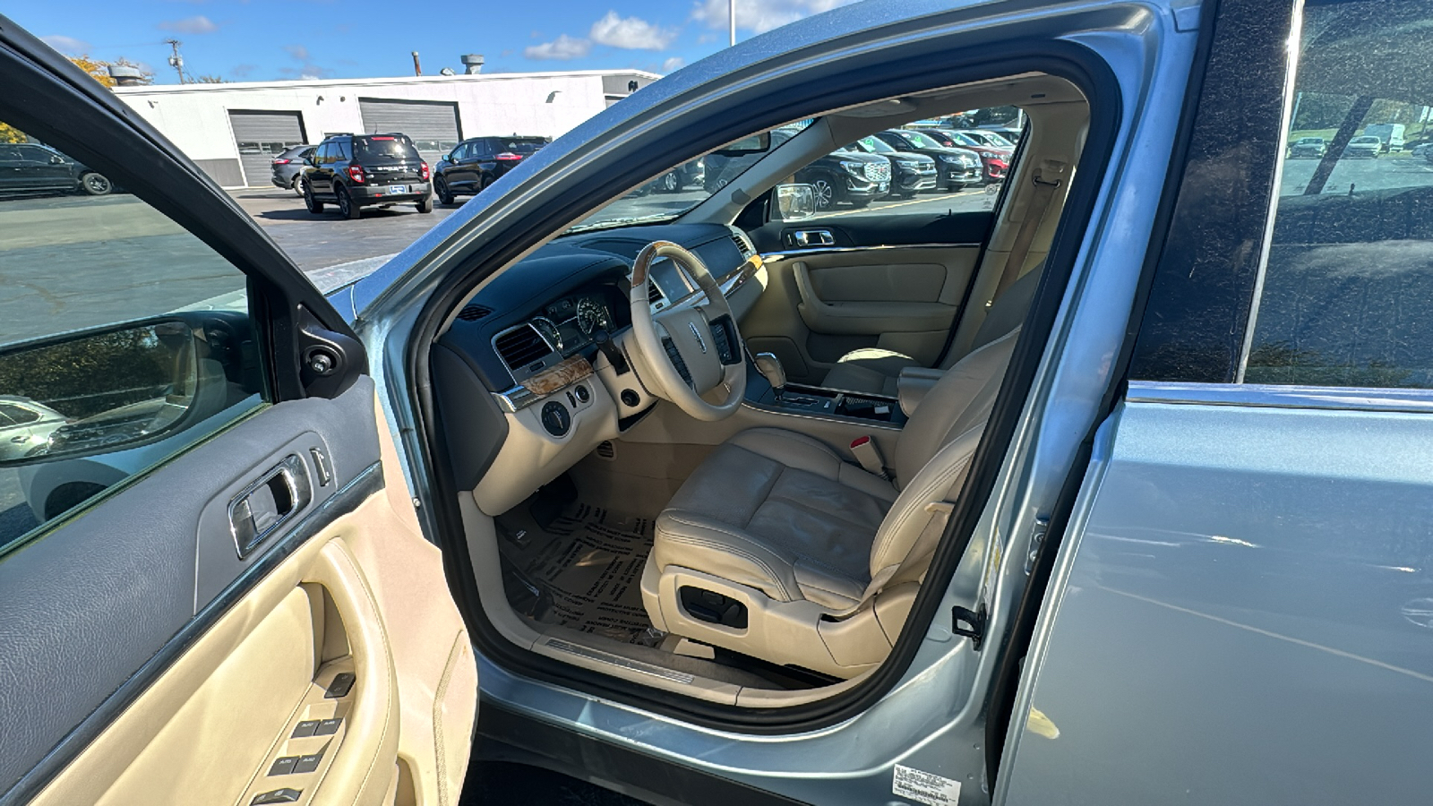 2009 Lincoln MKS Base 7