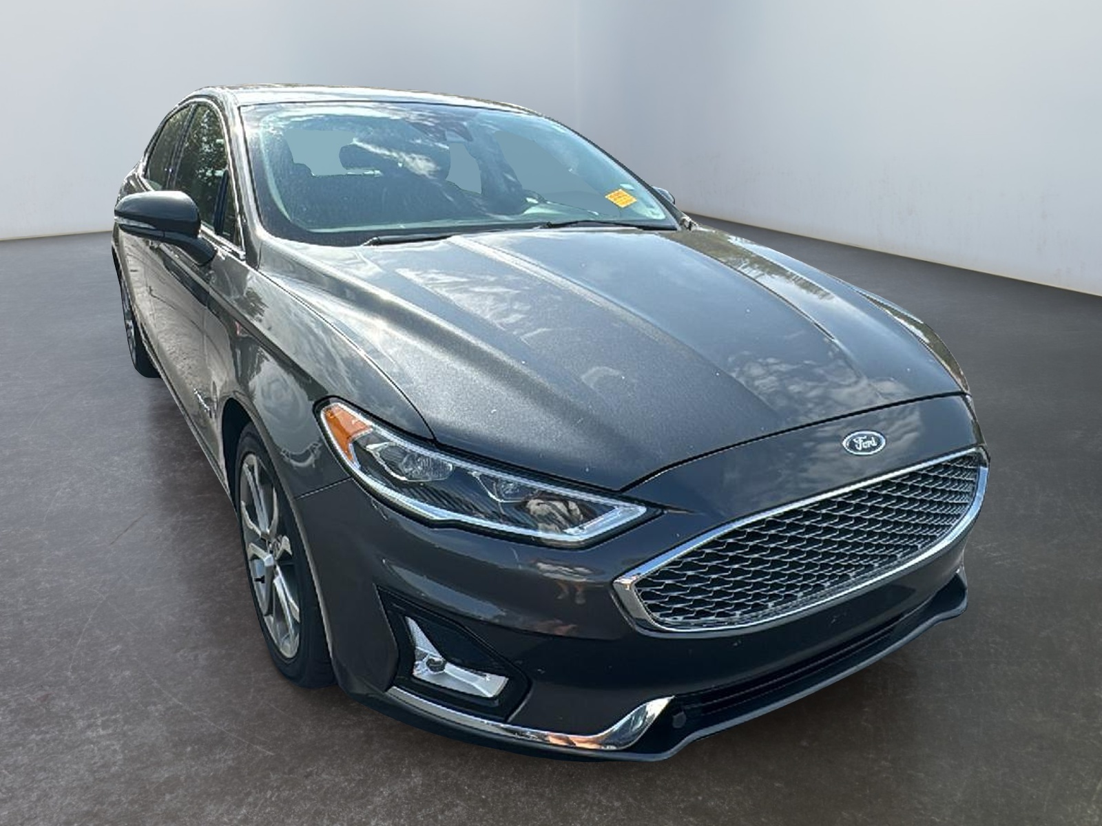 2019 Ford Fusion Hybrid Titanium 1