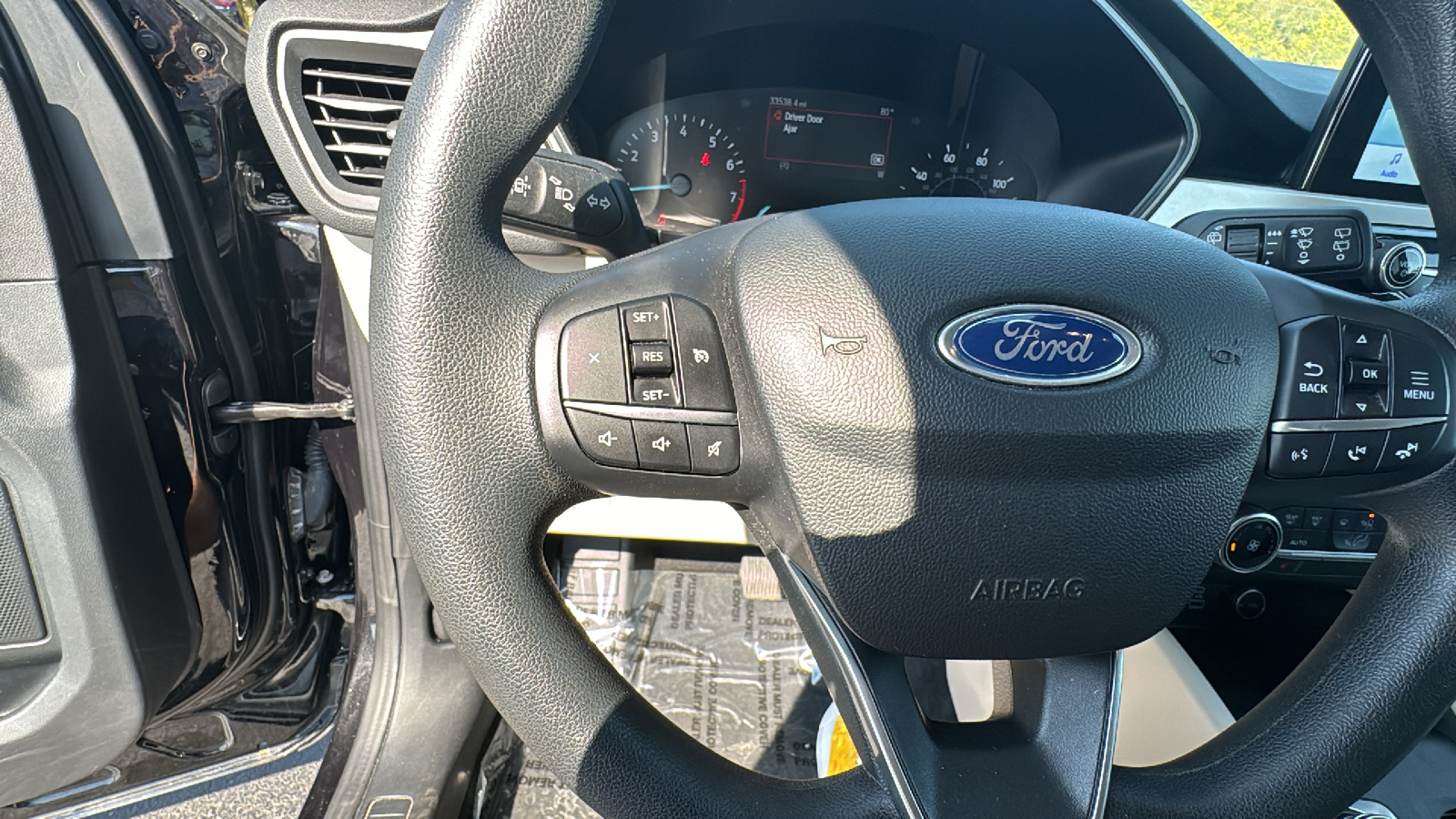 2020 Ford Escape SE 12