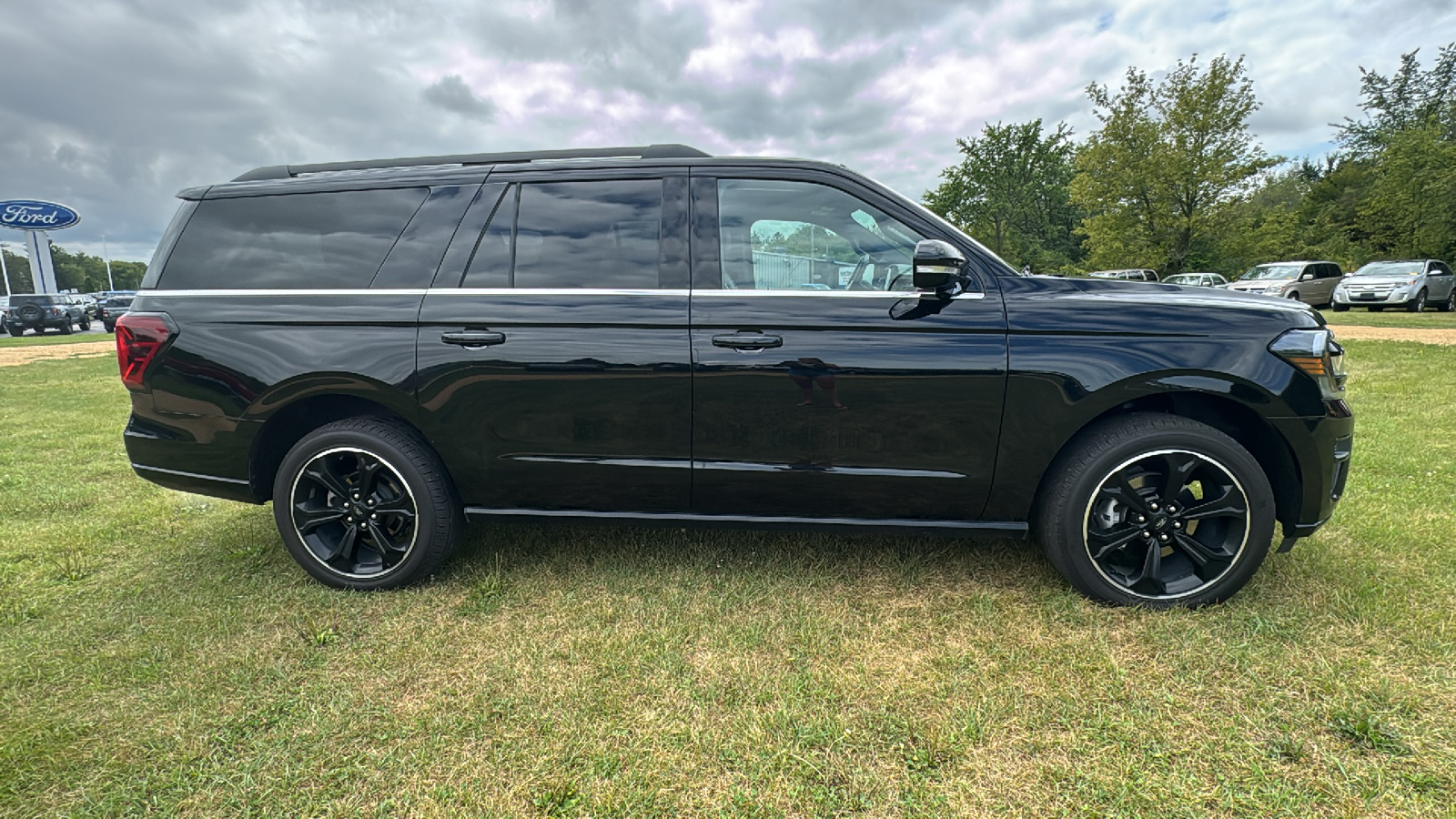 2022 Ford Expedition Max Limited 2