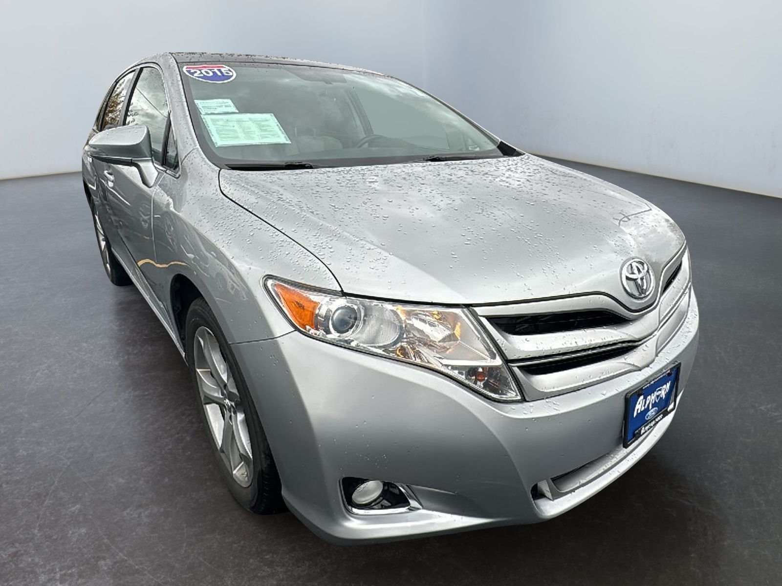 2015 Toyota Venza XLE 1