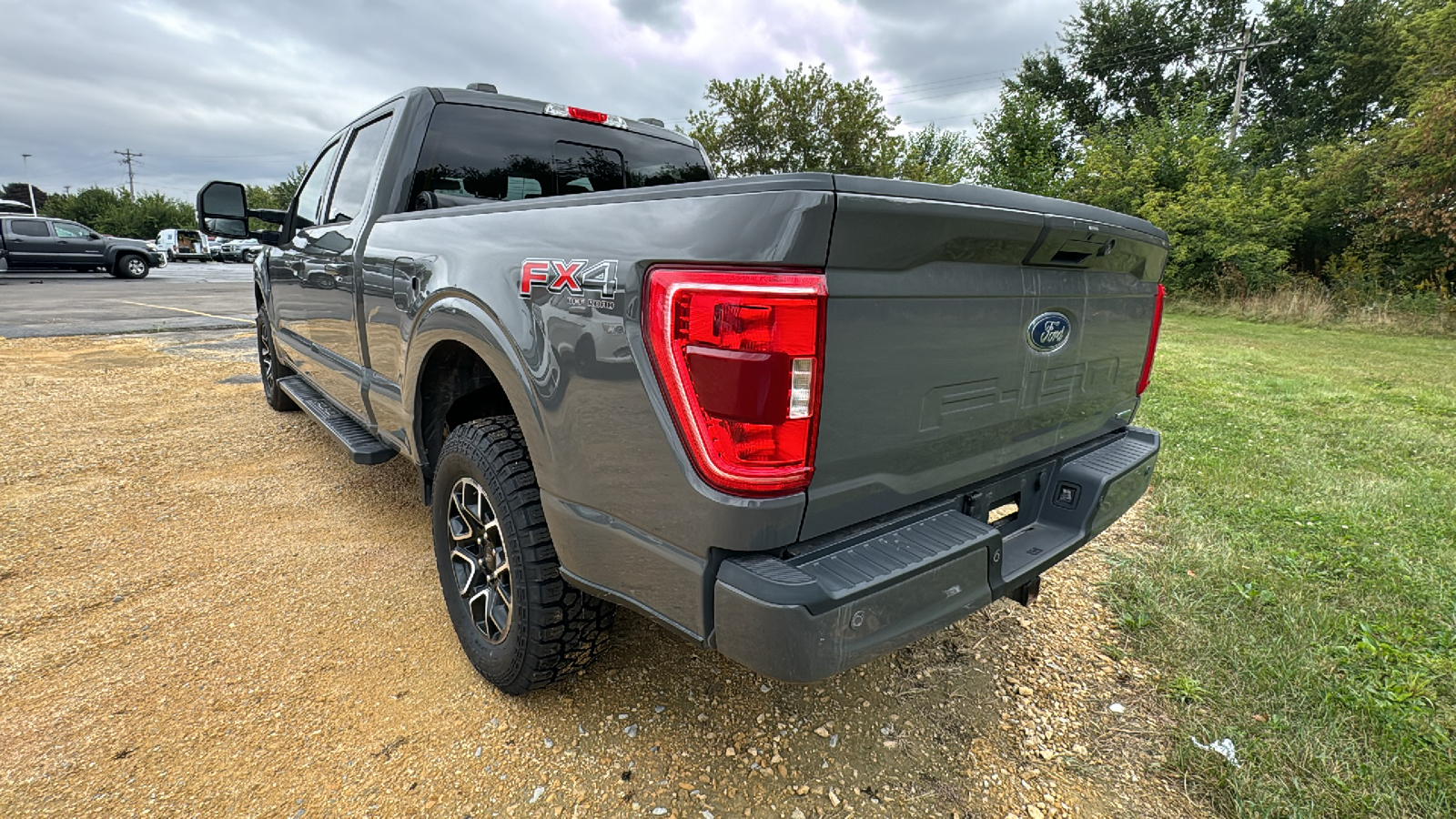 2021 Ford F-150 XLT 4