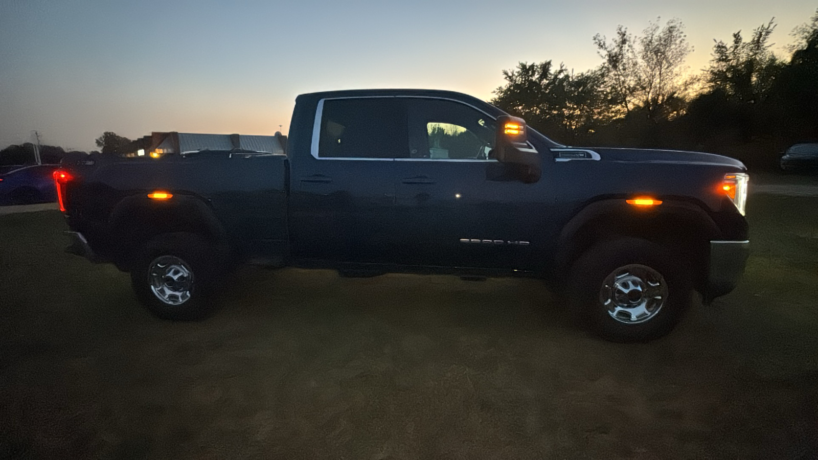 2022 GMC Sierra 2500HD SLE 2