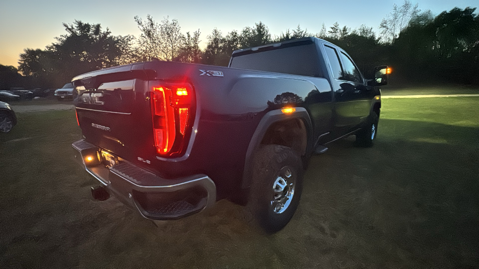 2022 GMC Sierra 2500HD SLE 3