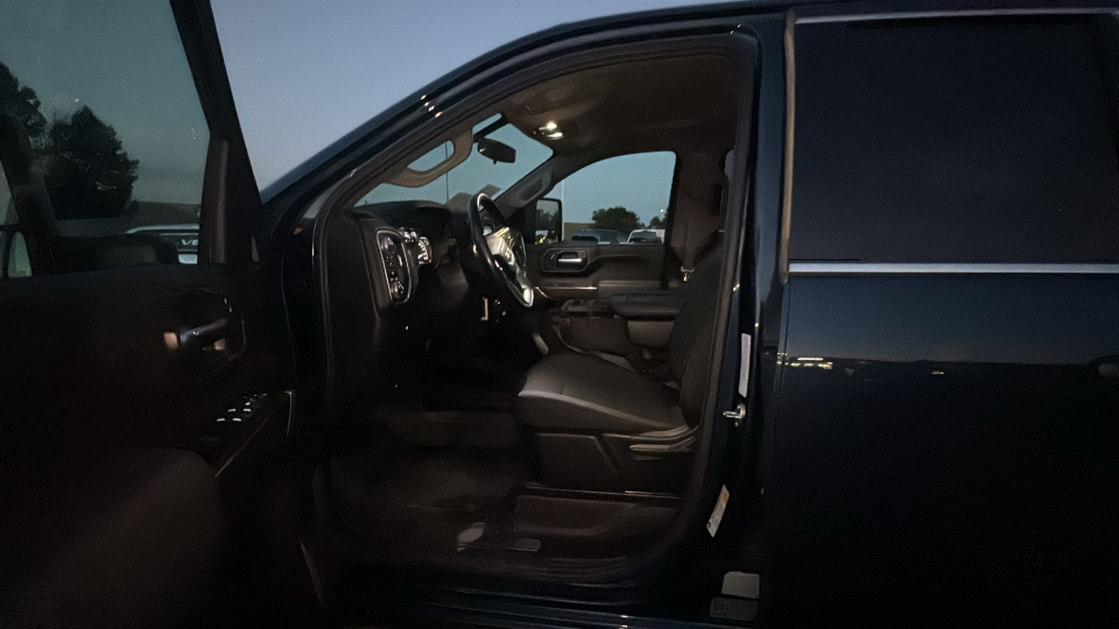 2022 GMC Sierra 2500HD SLE 9