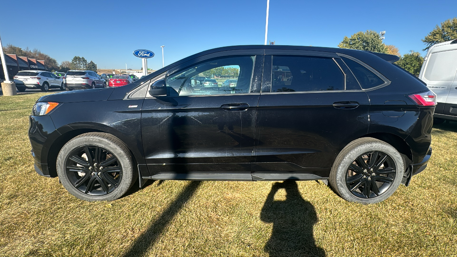 2022 Ford Edge ST Line 5