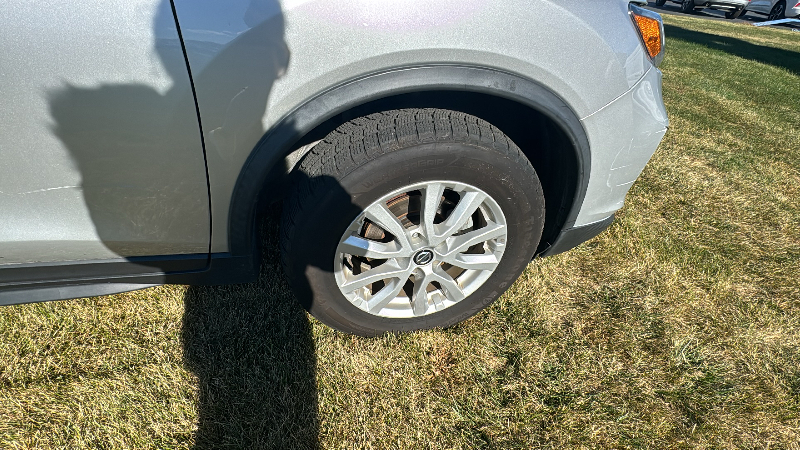 2019 Nissan Rogue SV 28