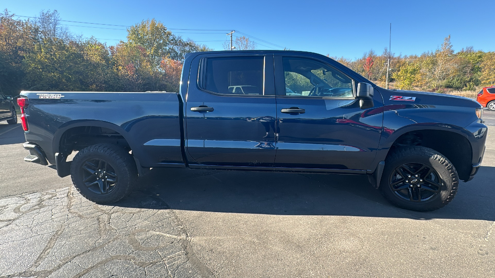 2022 Chevrolet Silverado 1500 LTD Custom Trail Boss 2