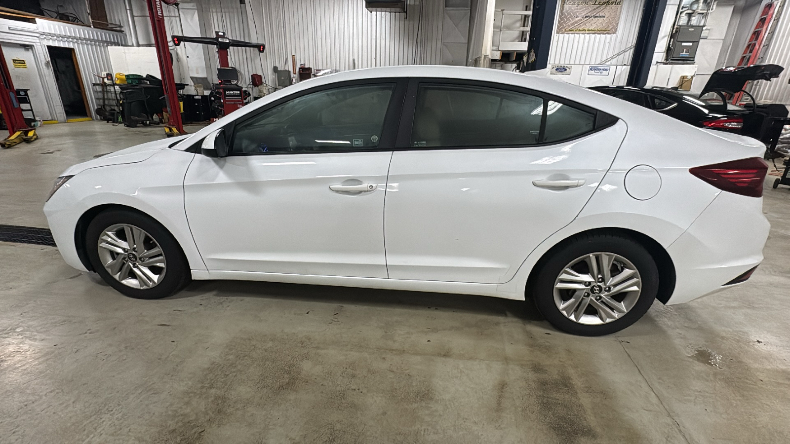 2019 Hyundai Elantra SEL 5