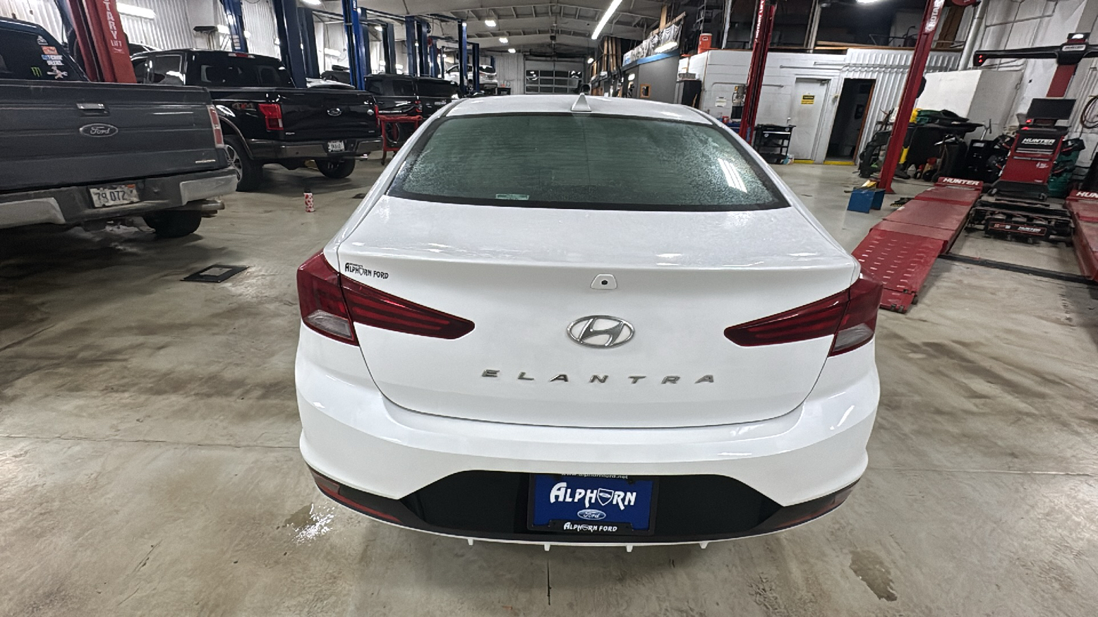 2019 Hyundai Elantra SEL 25