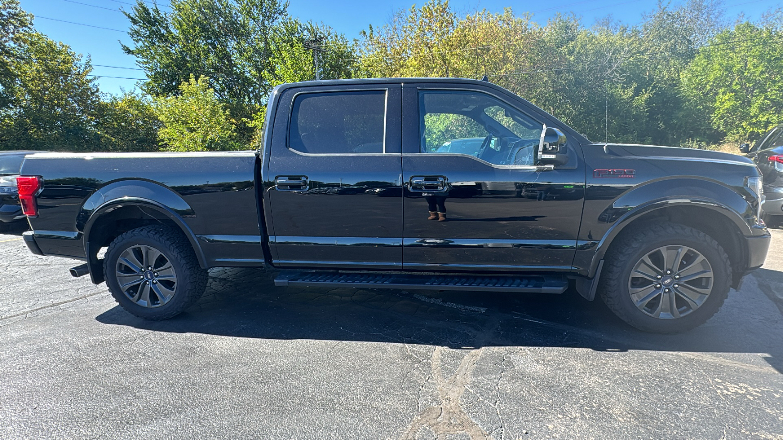 2018 Ford F-150 Lariat 2