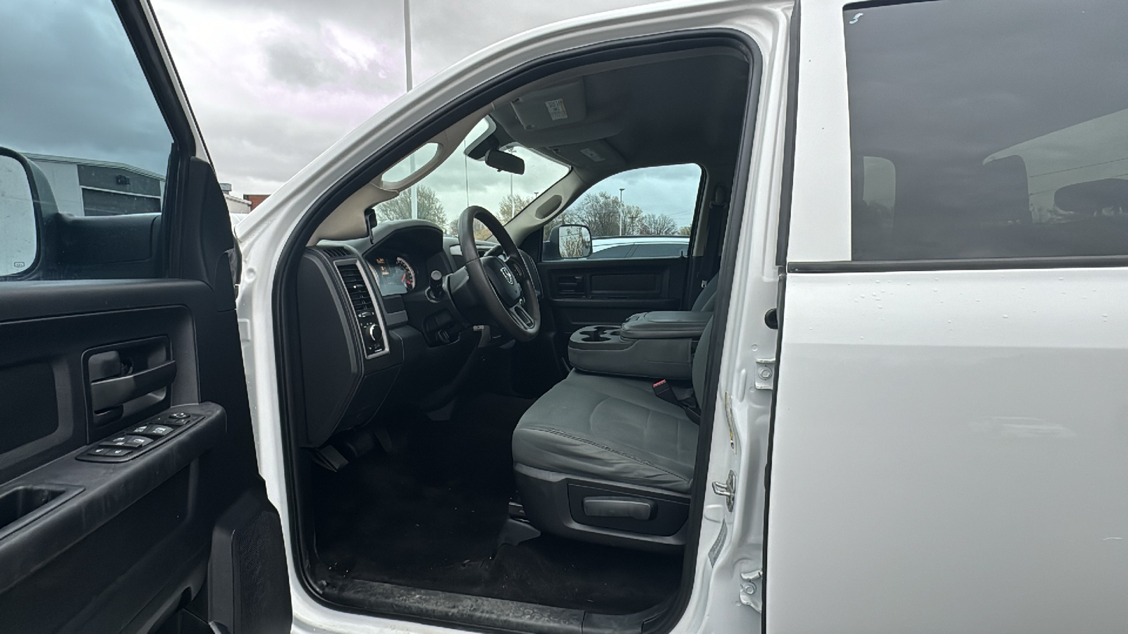 2017 Ram 2500 Tradesman 8