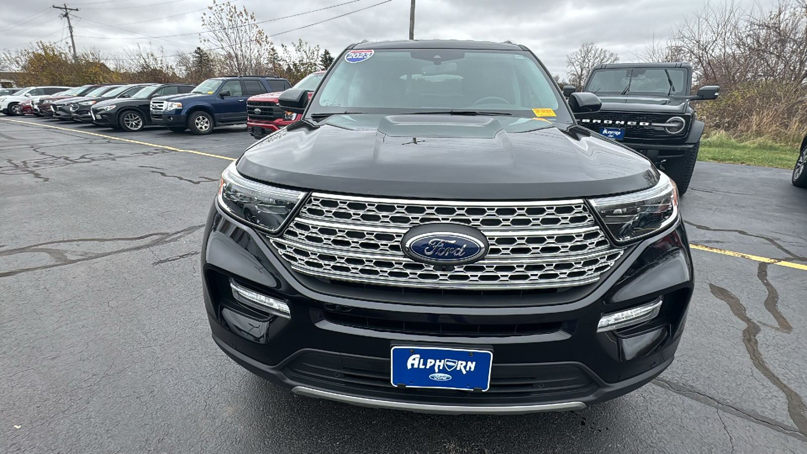 2023 Ford Explorer Limited 6