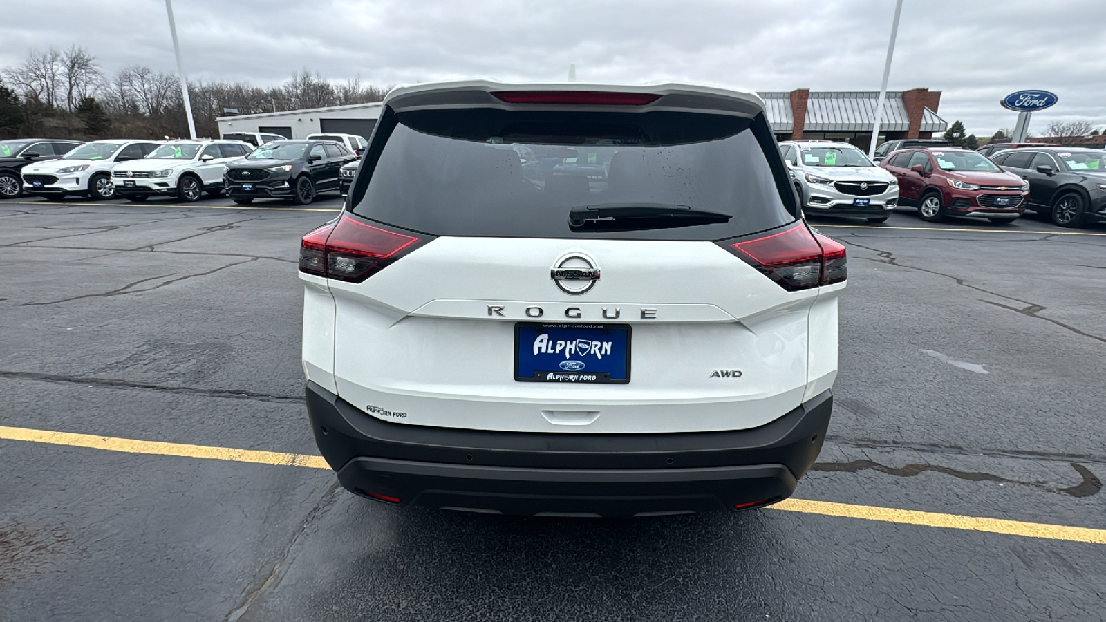 2021 Nissan Rogue S 24