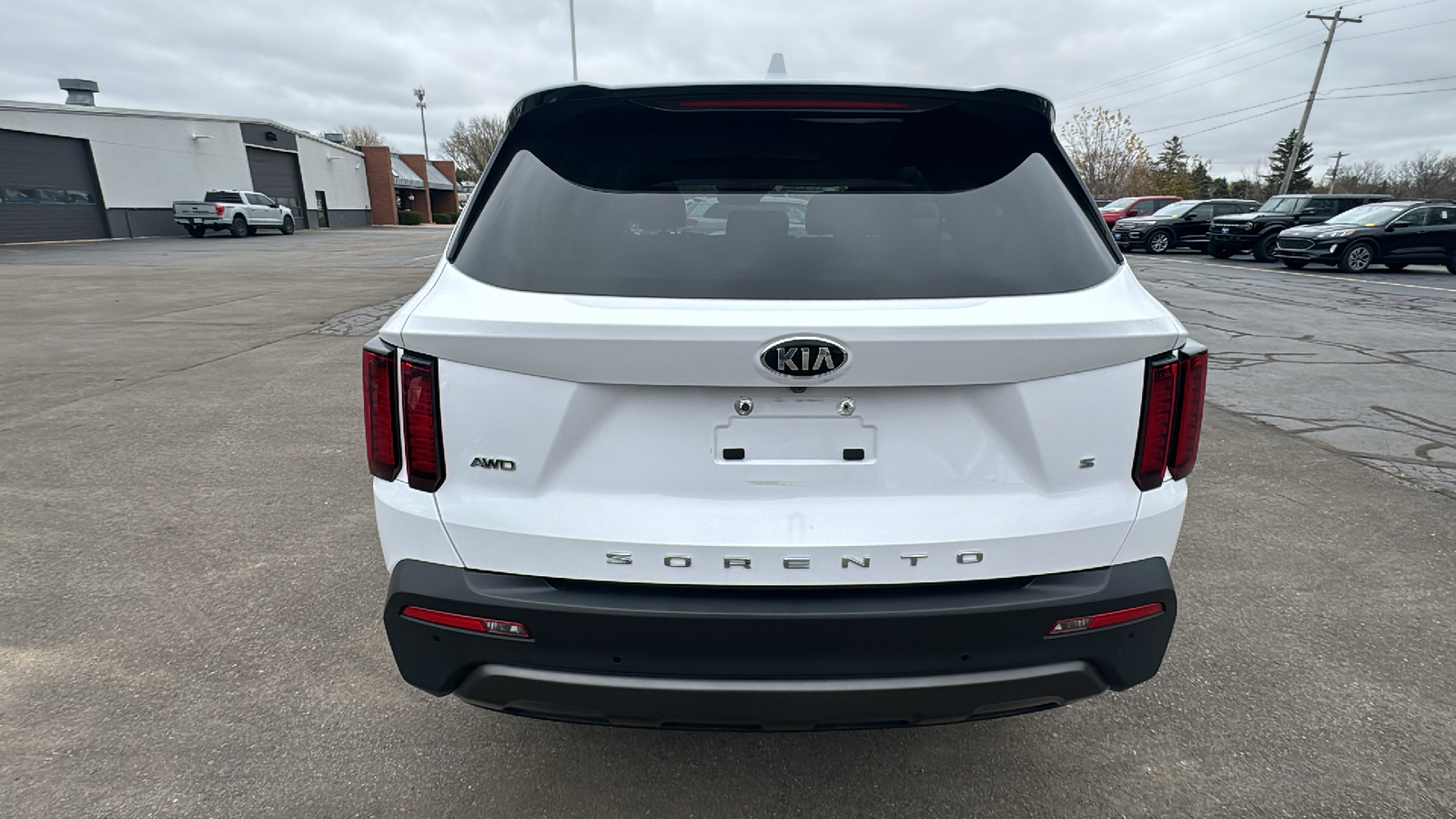 2021 Kia Sorento S 23