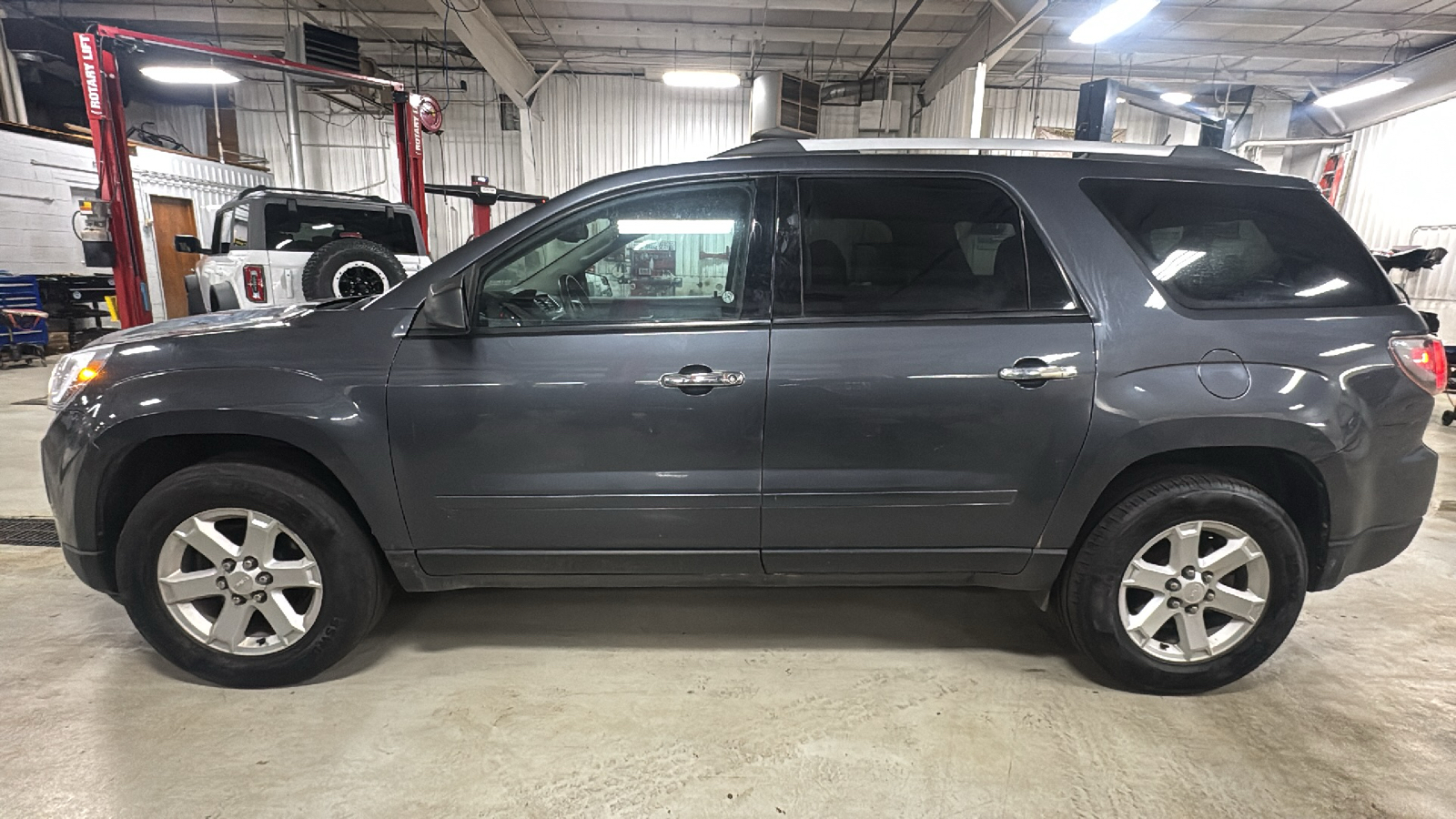 2014 GMC Acadia SLE-2 5