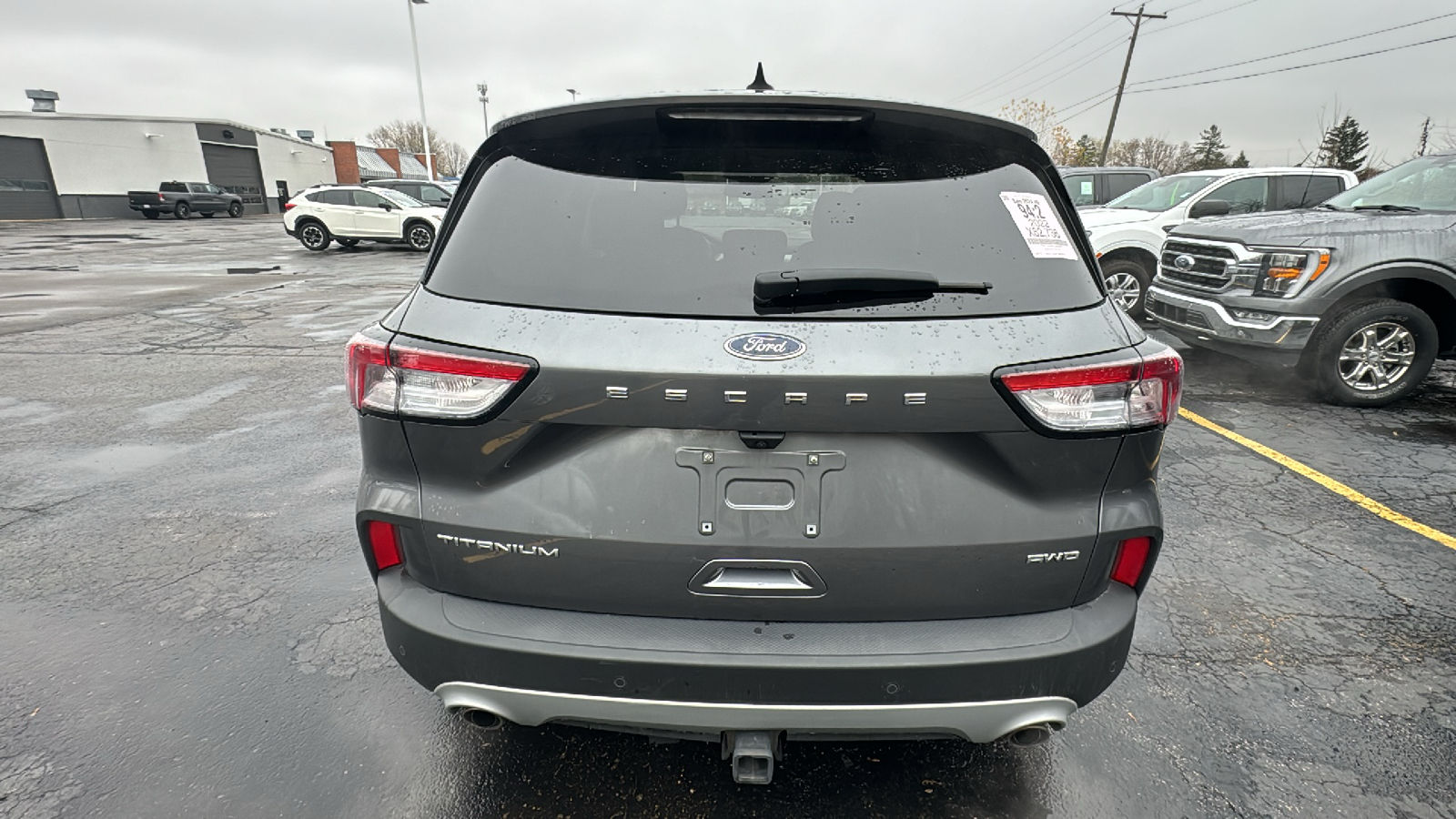 2022 Ford Escape Titanium 24