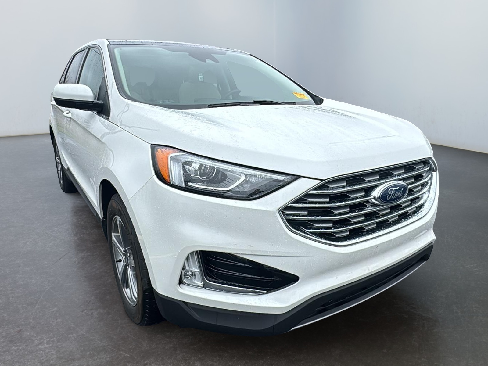 2021 Ford Edge SEL 1