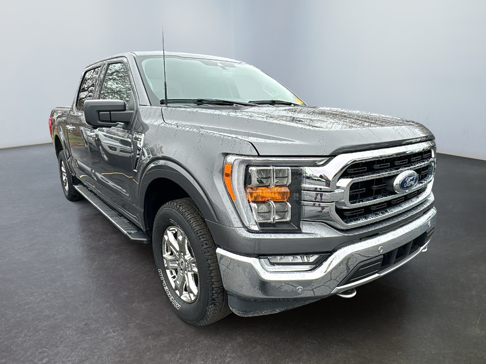 2021 Ford F-150 XLT 1