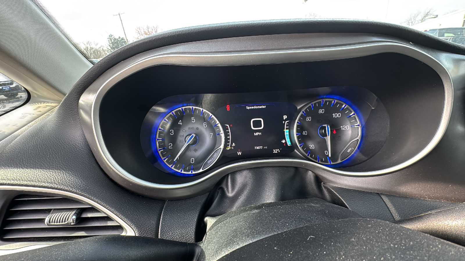 2022 Chrysler Pacifica Touring L 11