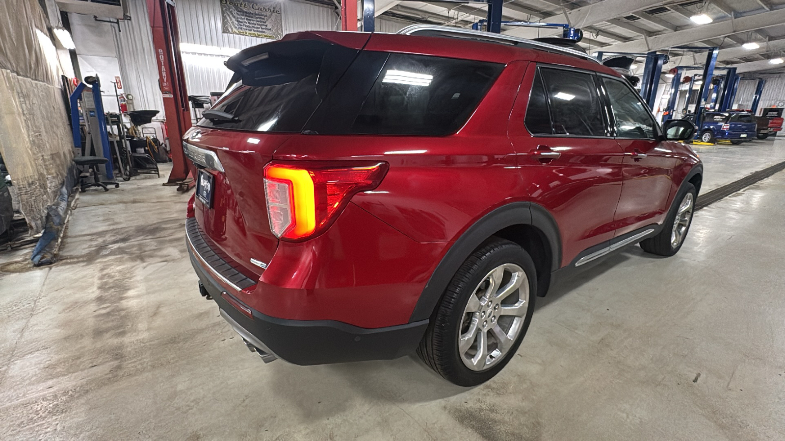 2020 Ford Explorer Platinum 3