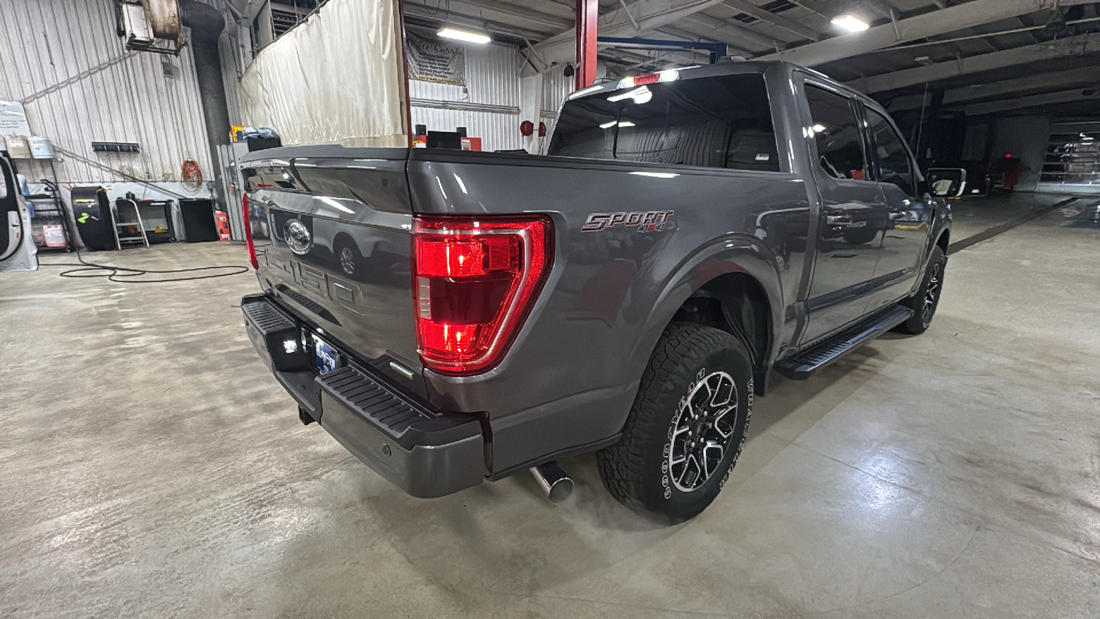 2021 Ford F-150 XLT 3