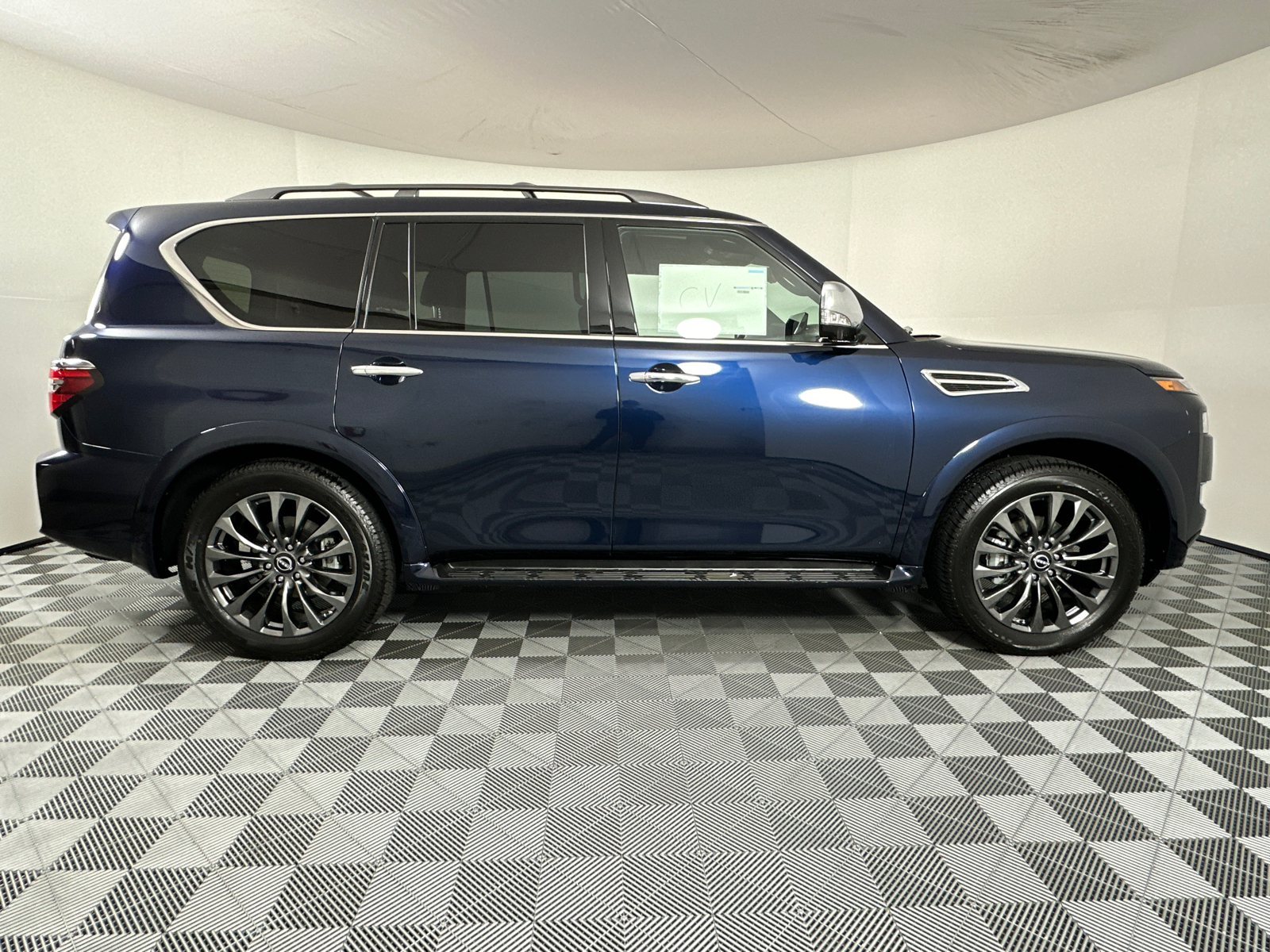 2024 Nissan Armada  8