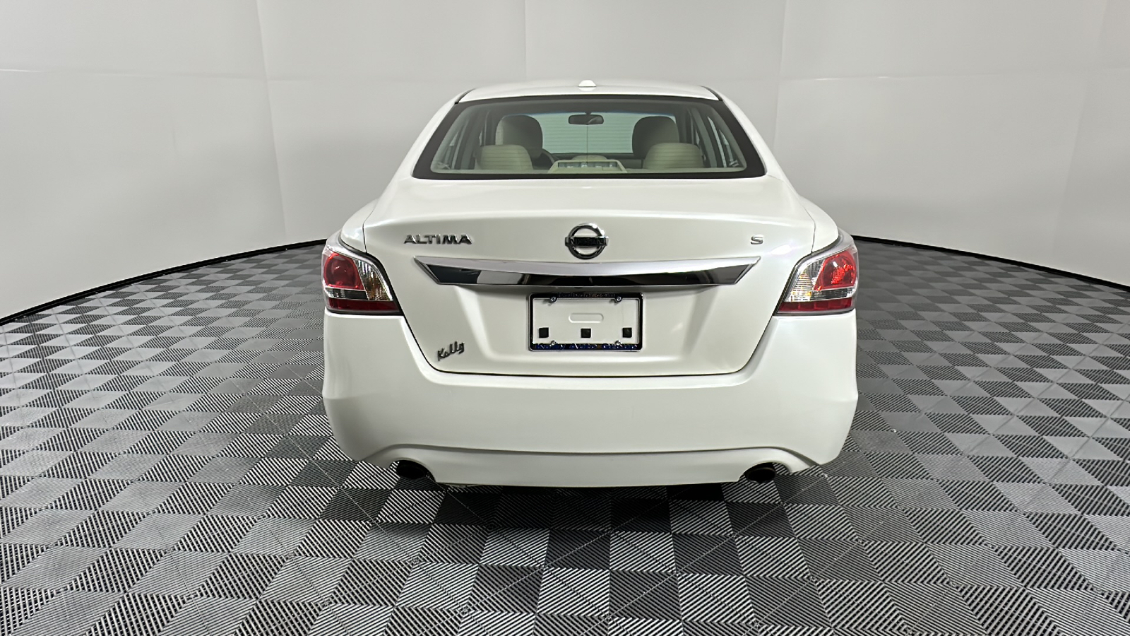 2015 Nissan Altima  6