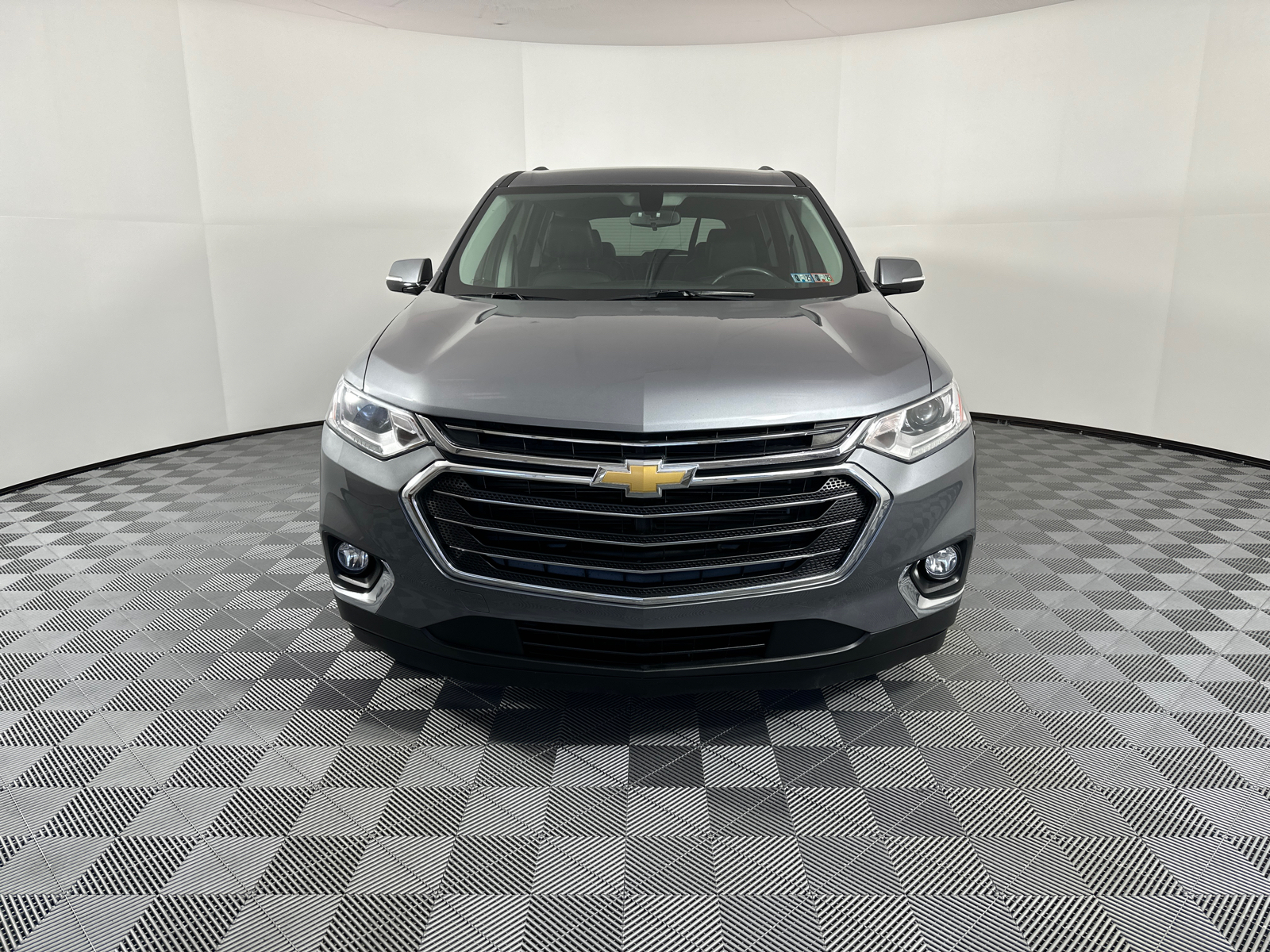 2019 Chevrolet Traverse  2