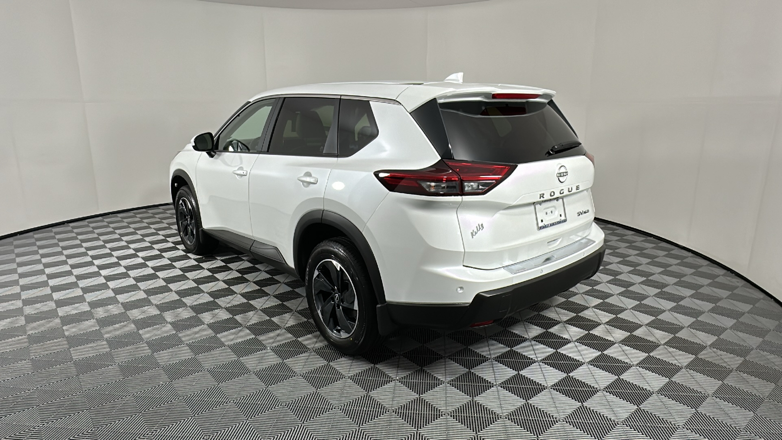 2024 Nissan Rogue  5