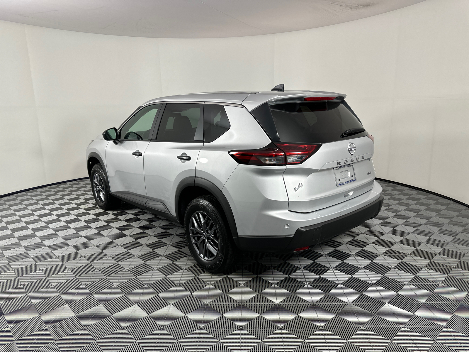 2025 Nissan Rogue  5