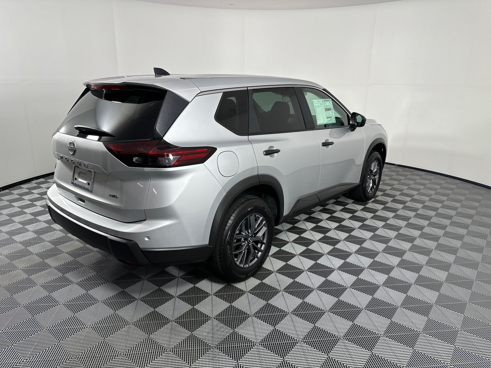 2025 Nissan Rogue  7