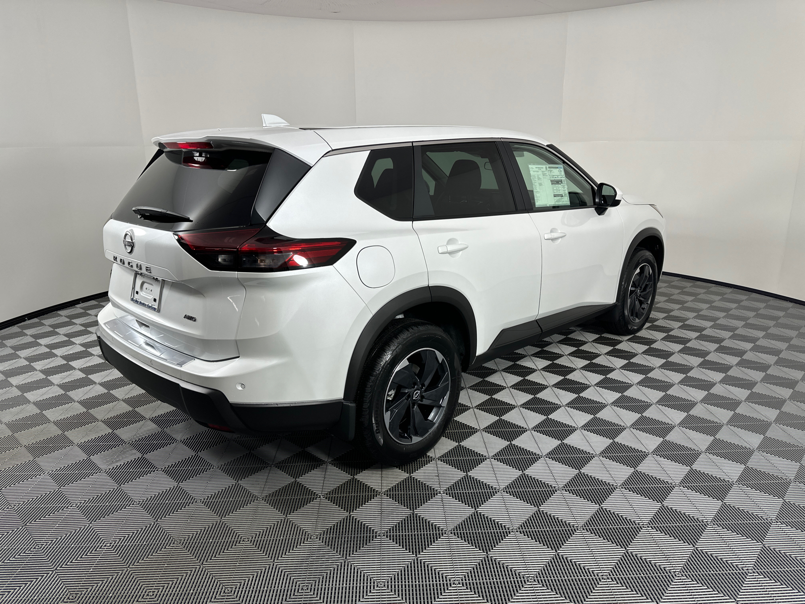 2025 Nissan Rogue  7