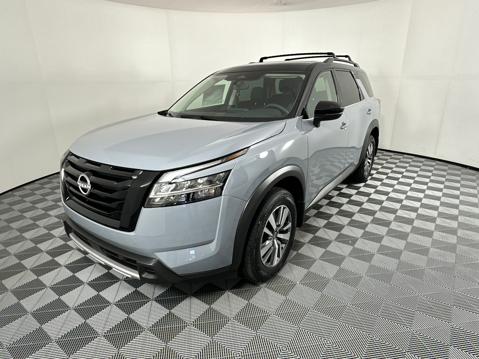 2024 Nissan Pathfinder  3