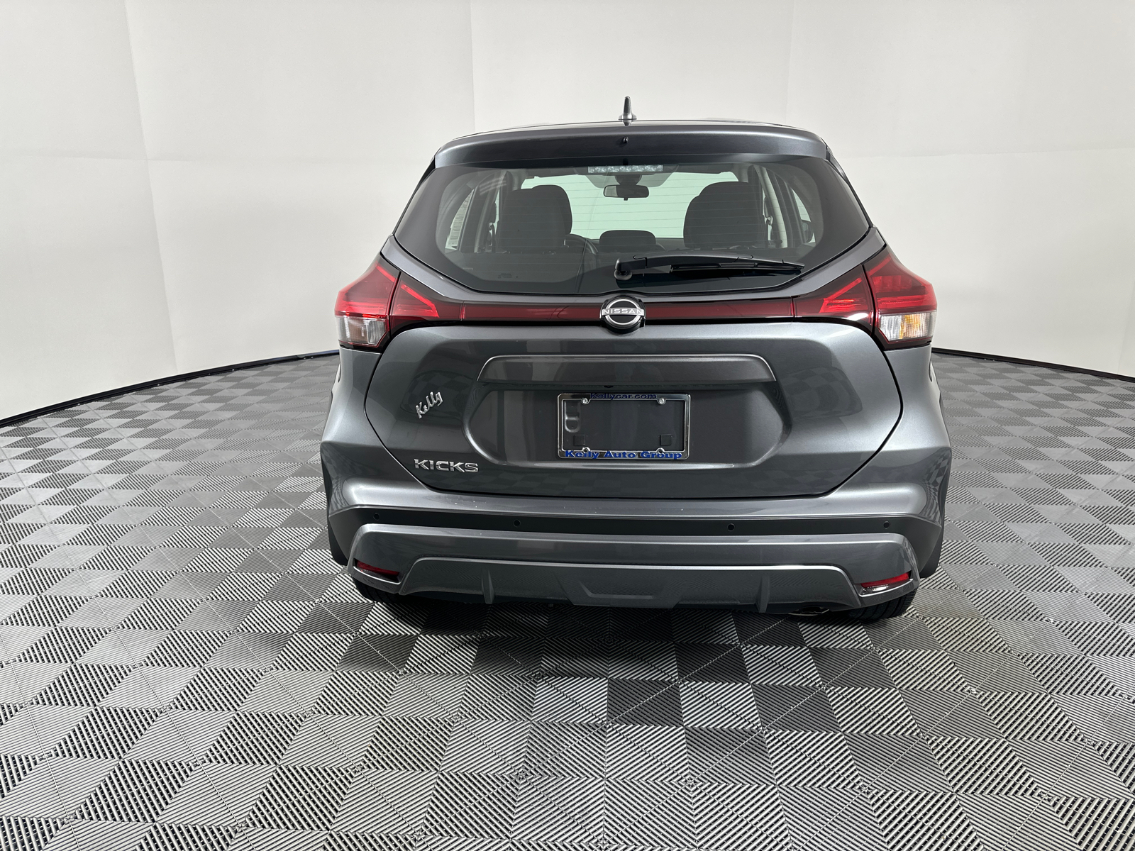 2023 Nissan Kicks  6