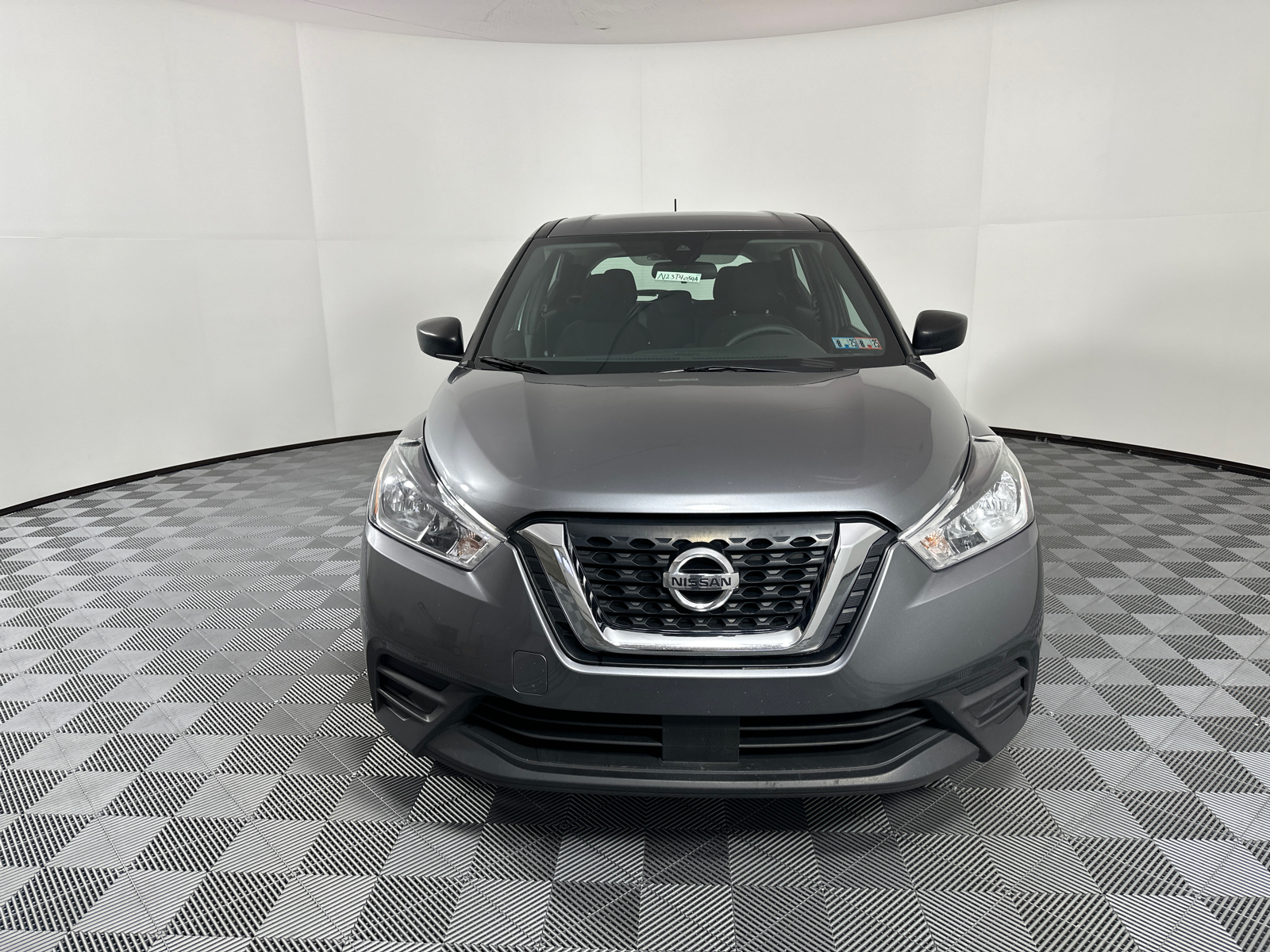 2020 Nissan Kicks S 2