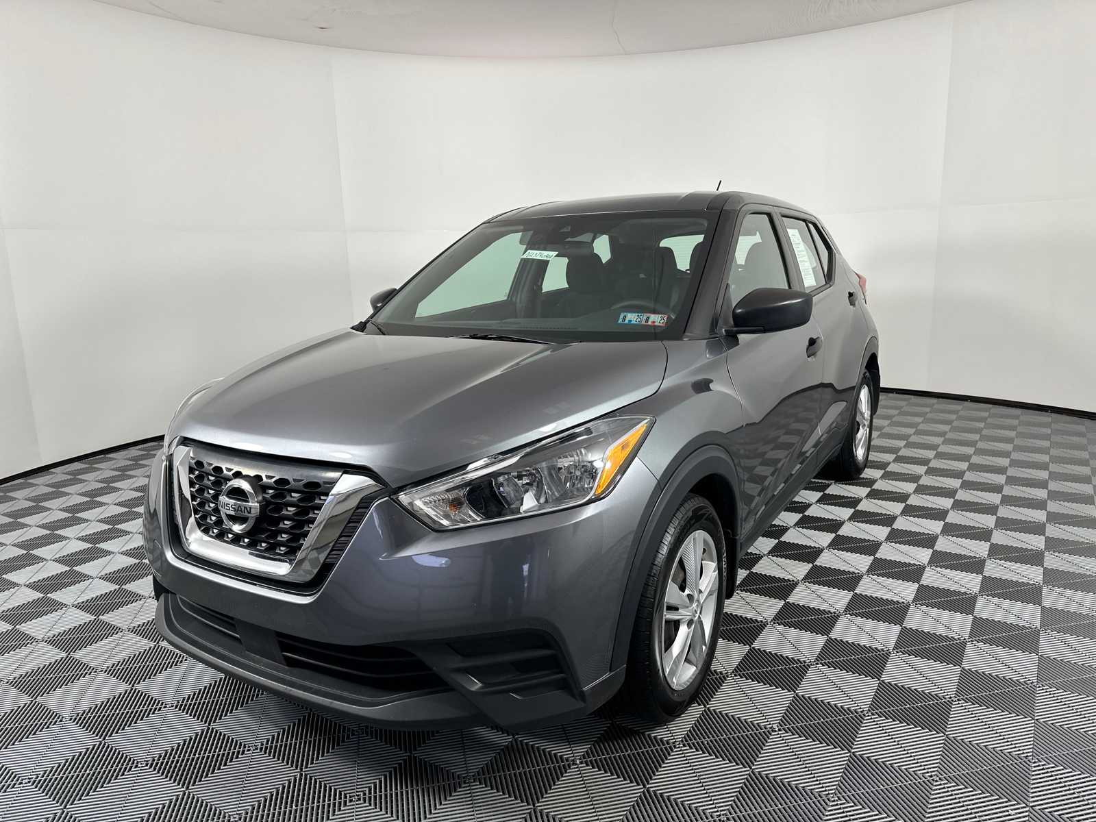 2020 Nissan Kicks S 3