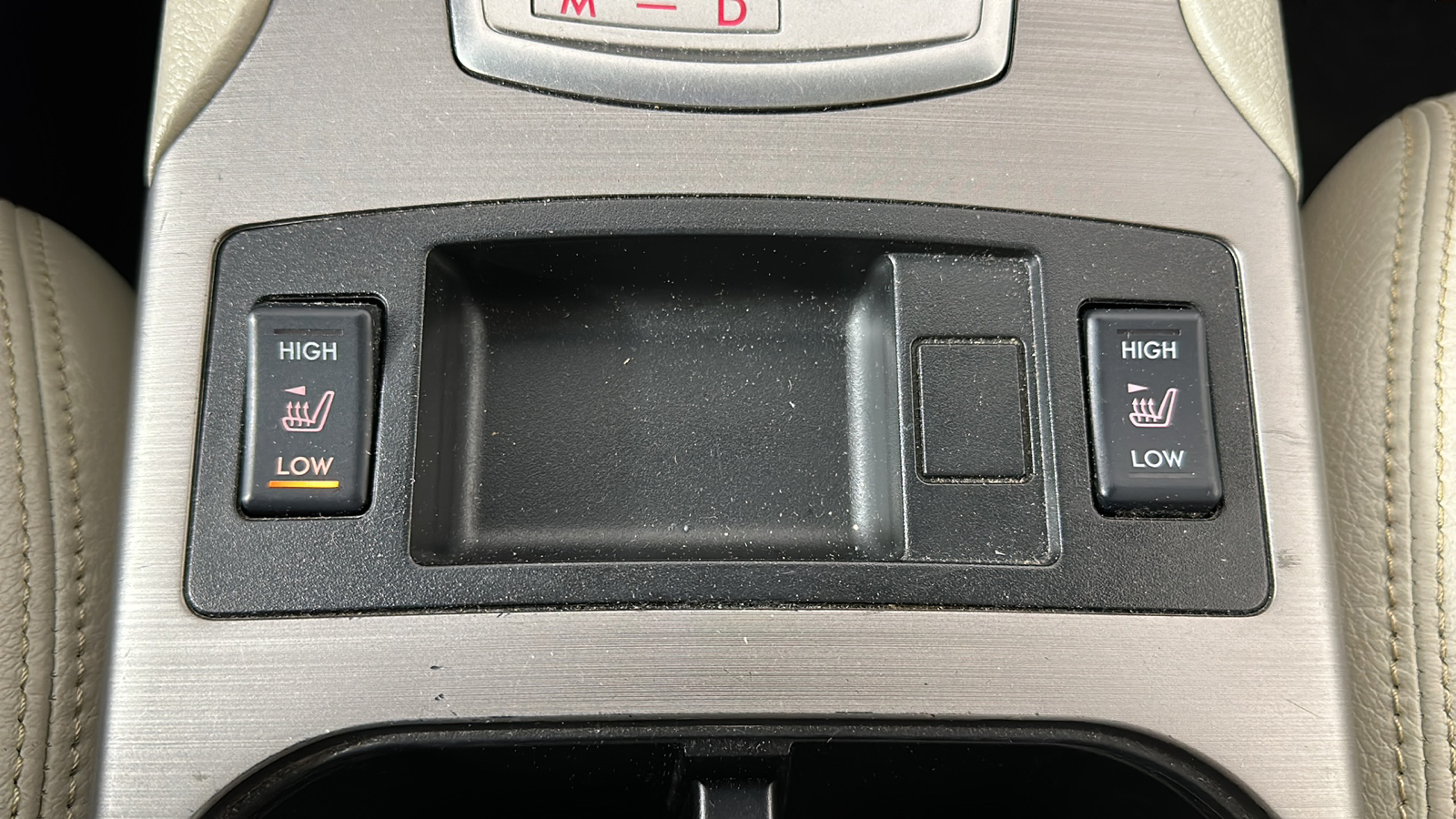 2012 Subaru Legacy  26