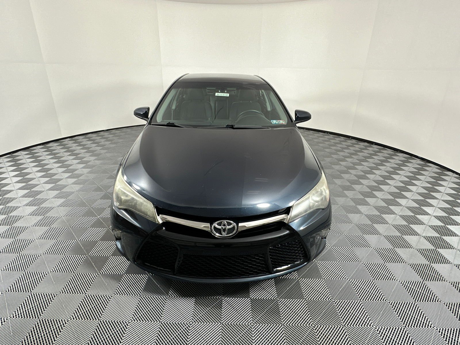 2016 Toyota Camry  2