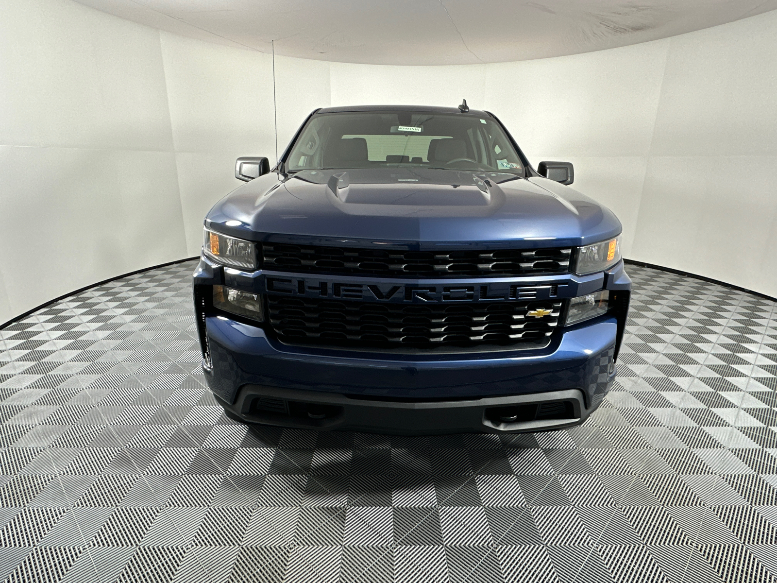 2021 Chevrolet Silverado 1500 Custom 2