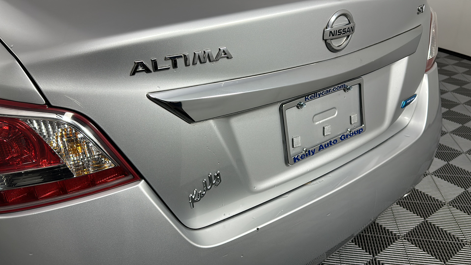 2013 Nissan Altima  10