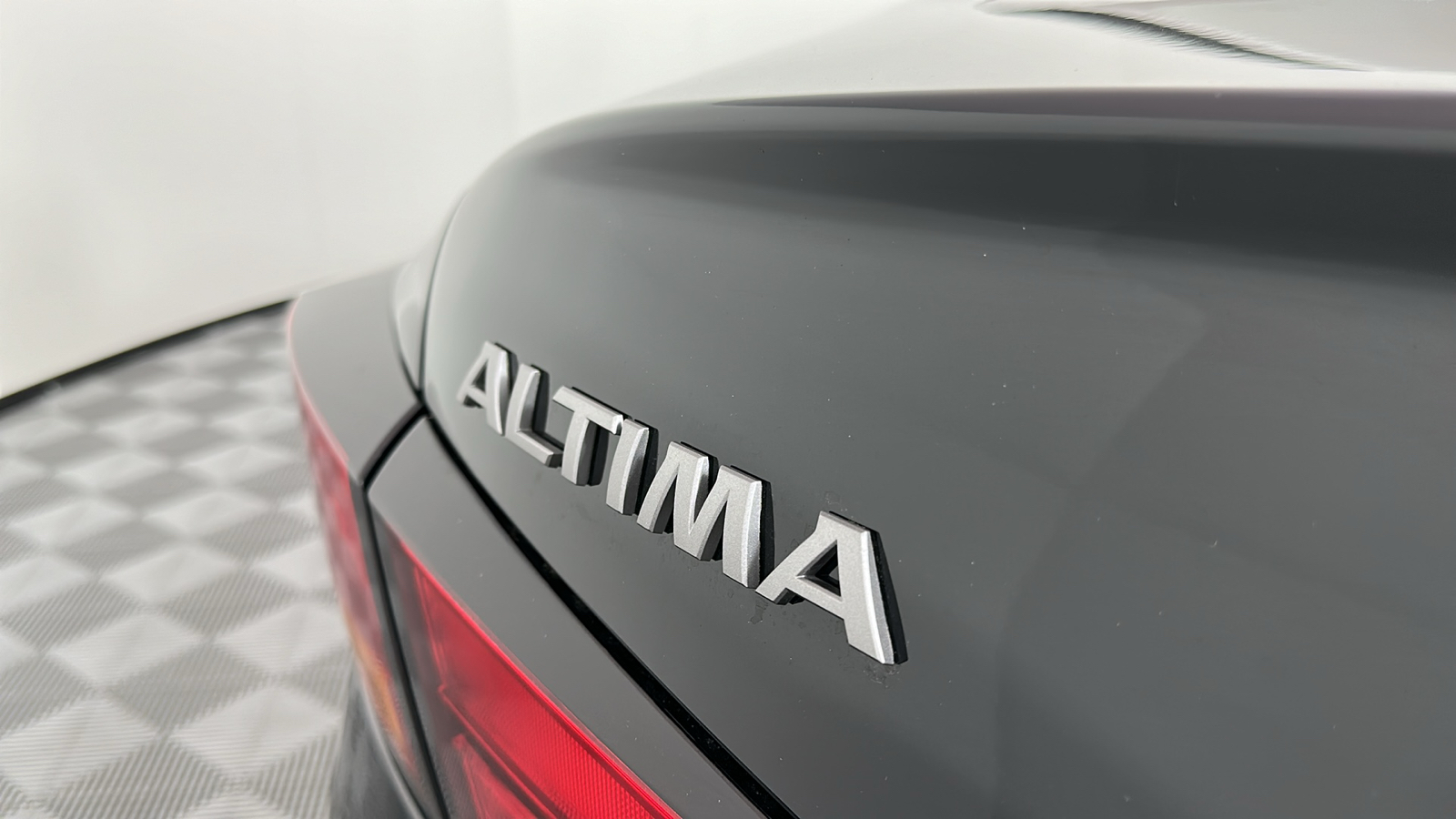 2024 Nissan Altima 2.5 S 9