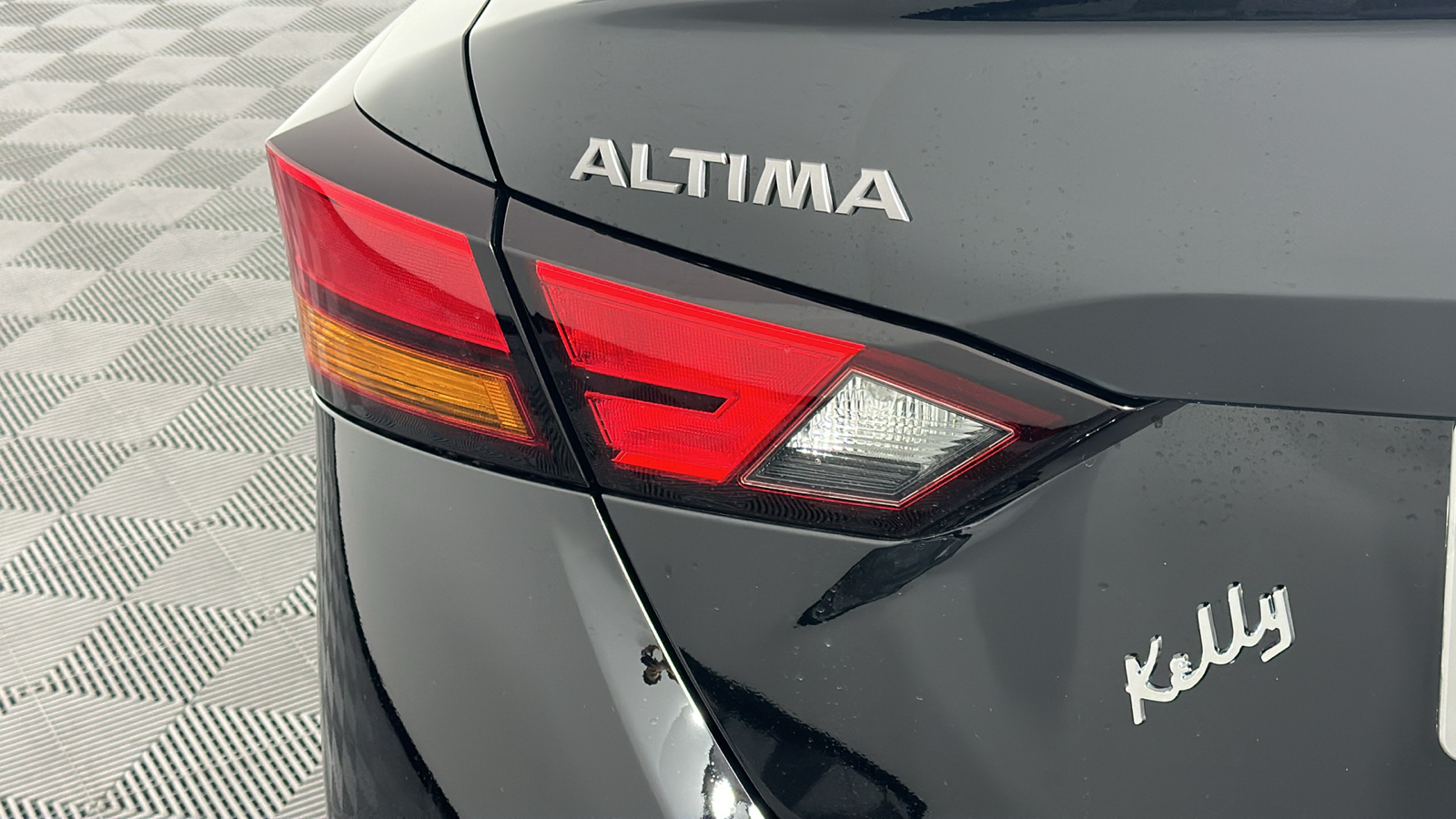 2024 Nissan Altima 2.5 SV 9