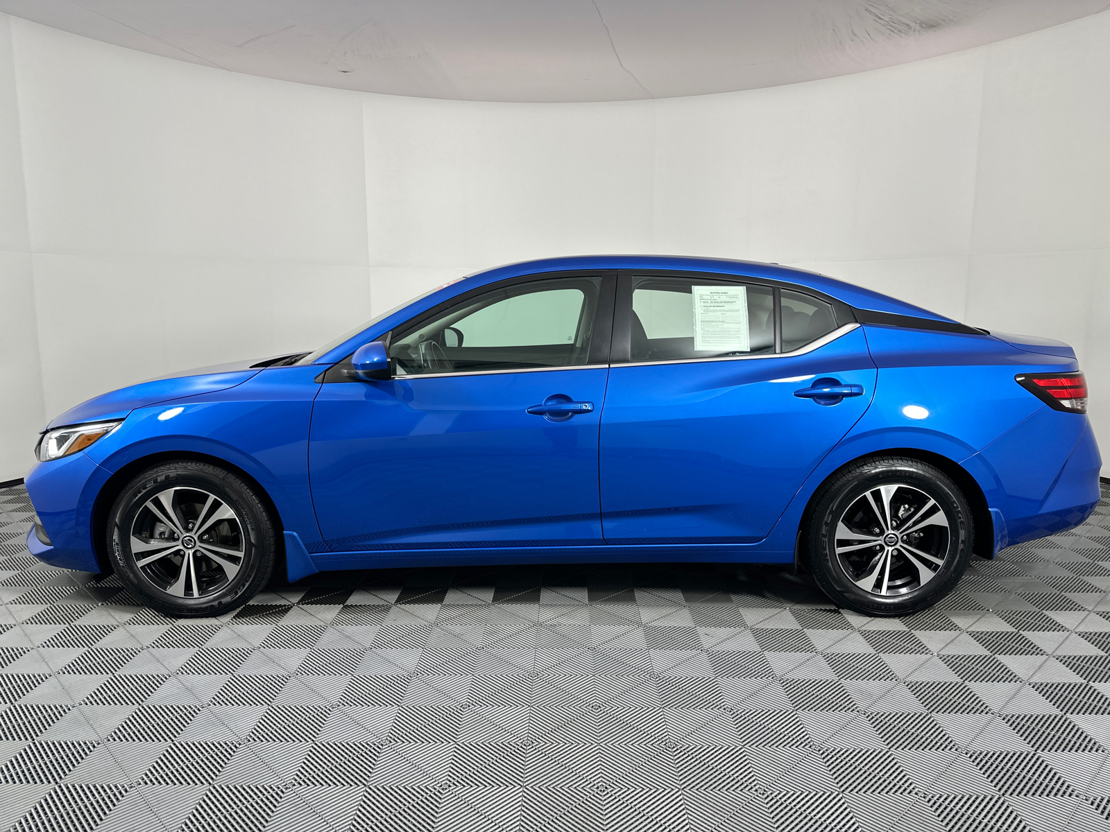 2022 Nissan Sentra SV 4