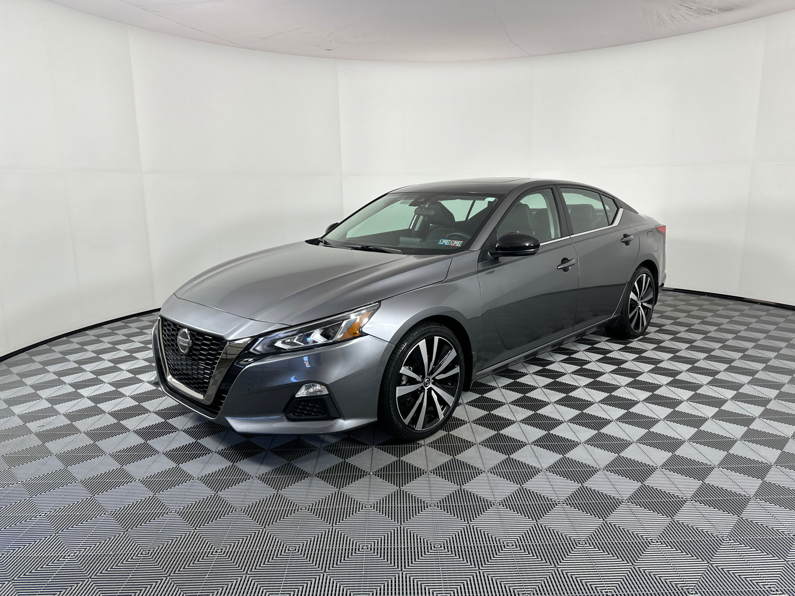 2021 Nissan Altima 2.5 SR 3