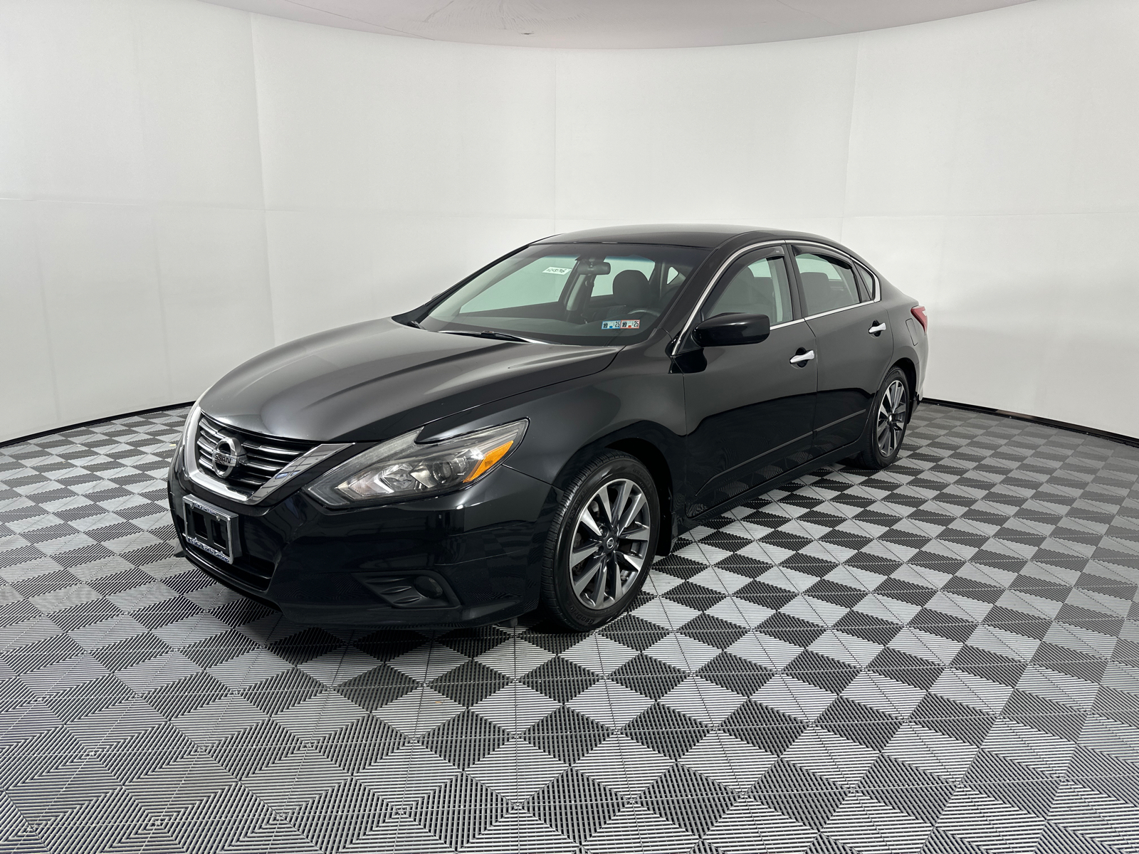 2016 Nissan Altima  3