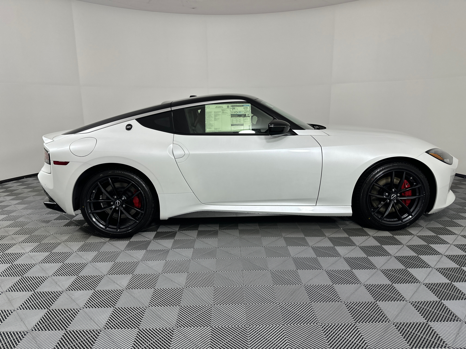 2024 Nissan Z Performance 8