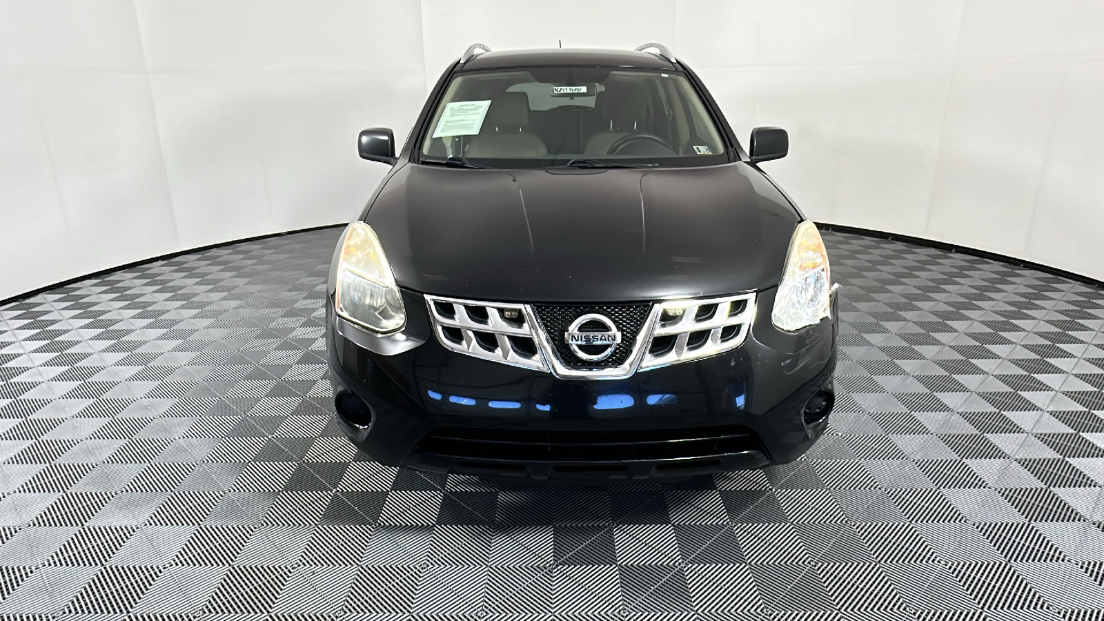 2013 Nissan Rogue SV 2