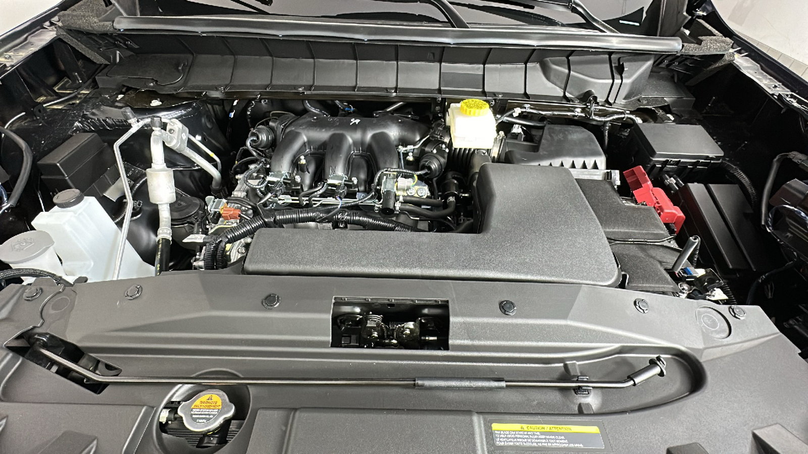 2024 Nissan Pathfinder SV 37
